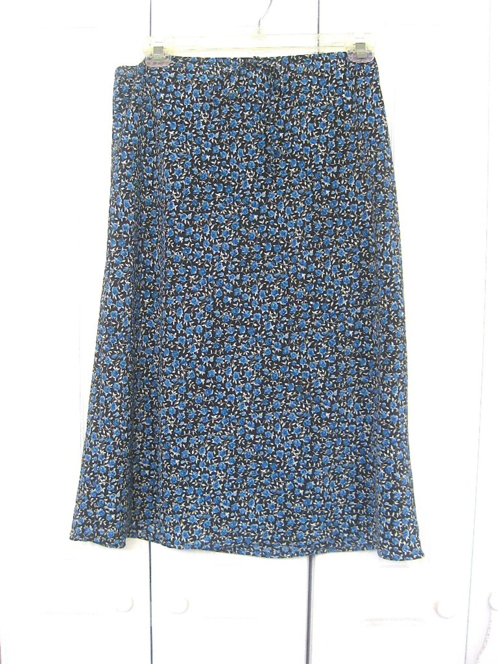 A-line Skirt  Blue Roses, Black   Stretch waist   Large